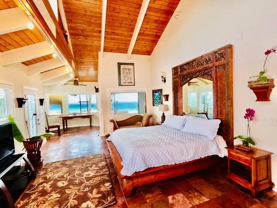 Private Waterfalls , Massive Big Island Estate, Ocean Views , Unbelievable Location Villa Hakalau
