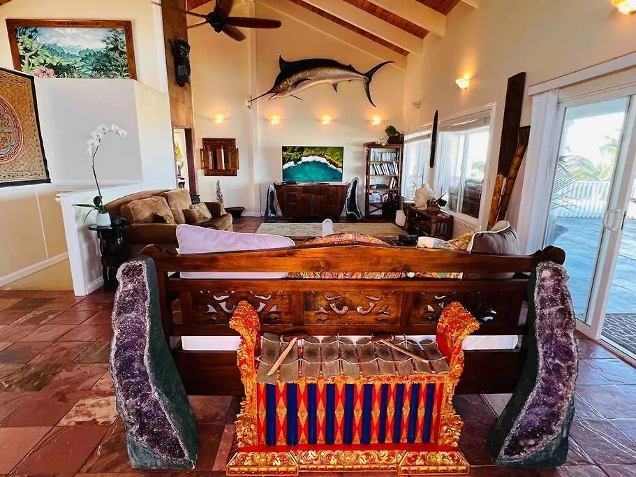 Private Waterfalls , Massive Big Island Estate, Ocean Views , Unbelievable Location Villa Hakalau