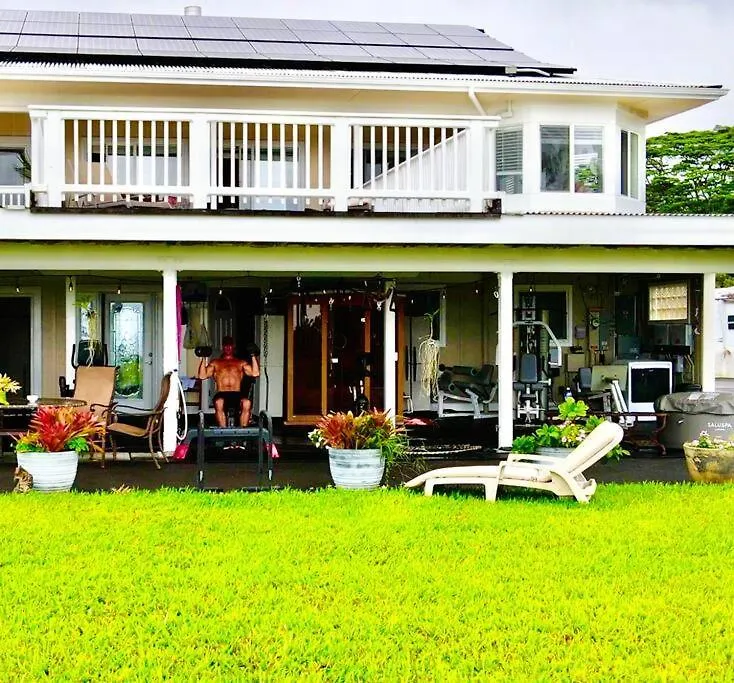 Private Waterfalls , Massive Big Island Estate, Ocean Views , Unbelievable Location Villa Hakalau Holiday home