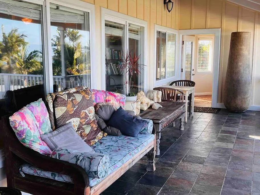 Private Waterfalls , Massive Big Island Estate, Ocean Views , Unbelievable Location Villa Hakalau Holiday home